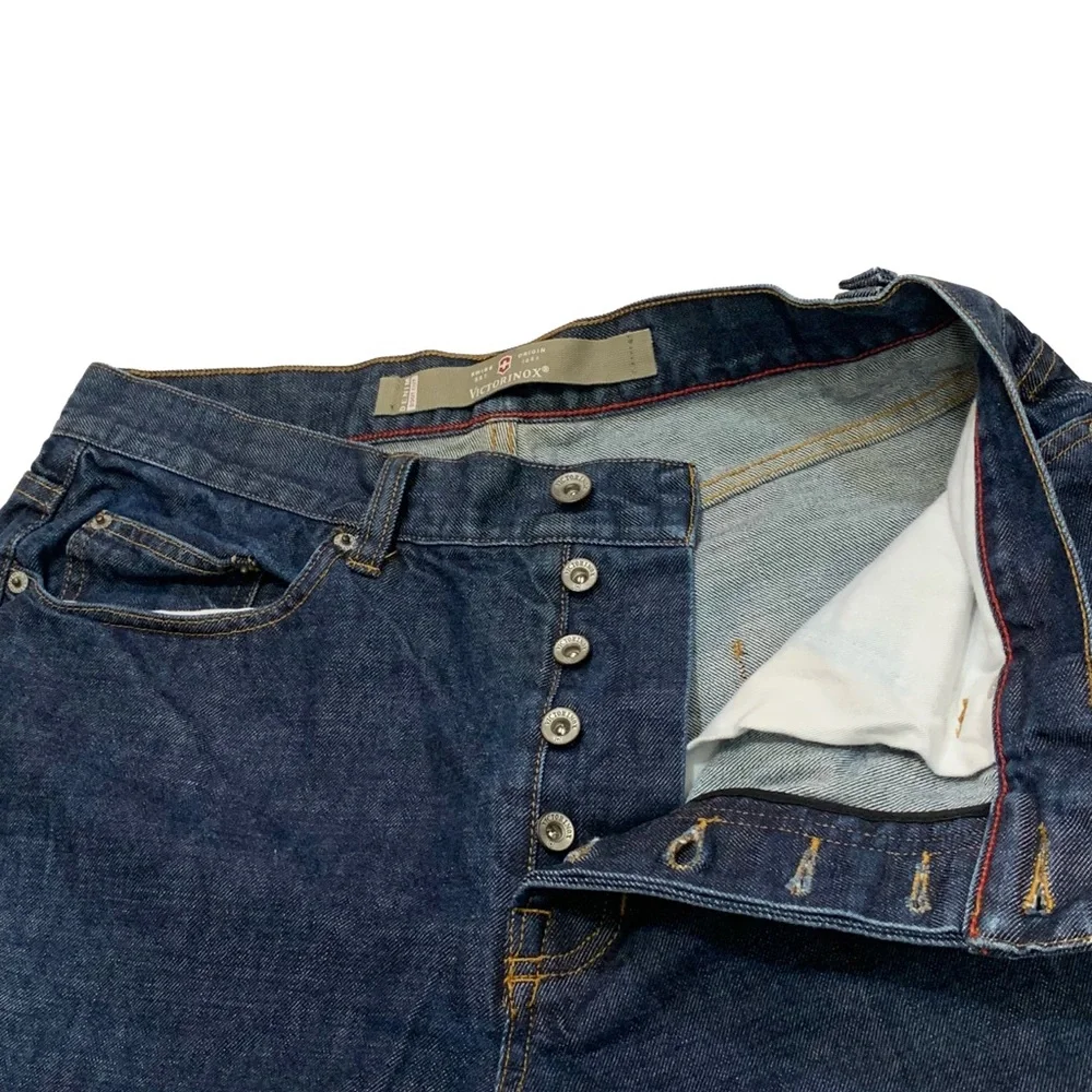 34 X 34 / victorinox bootcut jeans